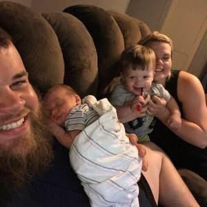 Meet your Posher, Ethan